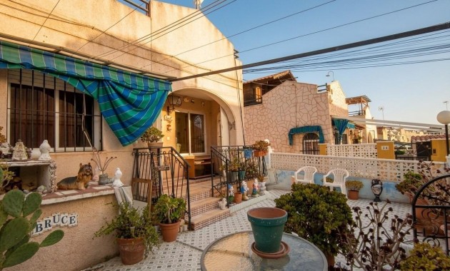 Sale - Bungalow -
Torrevieja - Los balcones
