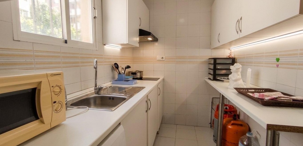 Sale - Bungalow -
Torrevieja - Los balcones