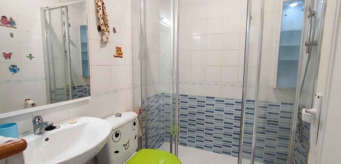 Sale - Bungalow -
Torrevieja - Los balcones