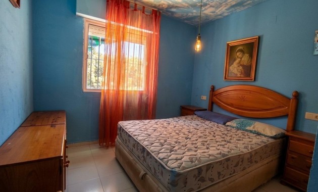 Sale - Bungalow -
Torrevieja - Los balcones