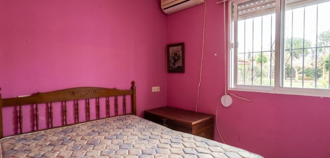 Sale - Bungalow -
Torrevieja - Los balcones