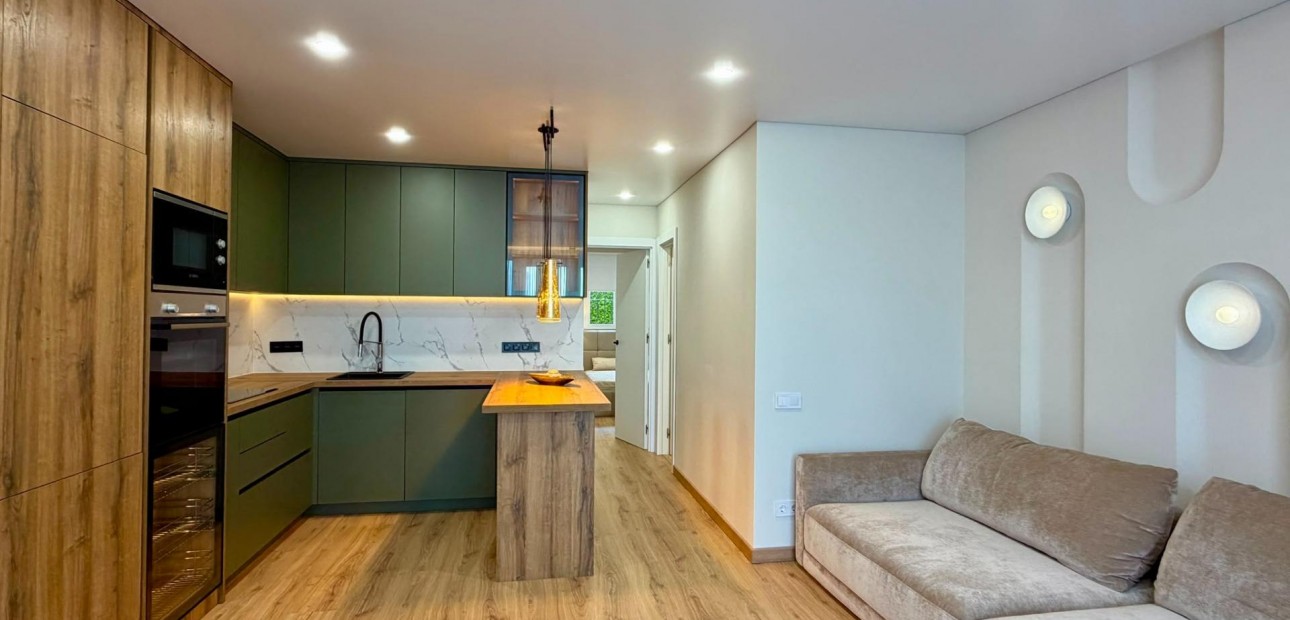 Venta - Bungalow -
Torrevieja - La veleta
