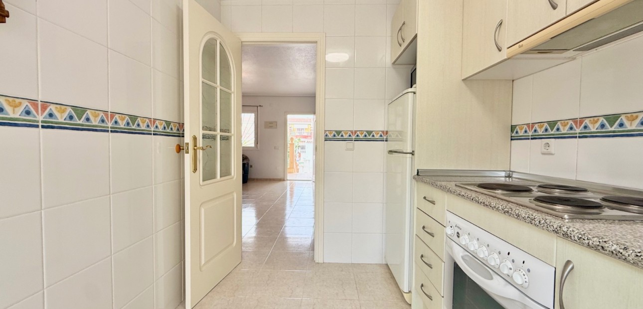 Venta - Adosado -
Ciudad Quesada - Doña Pepa