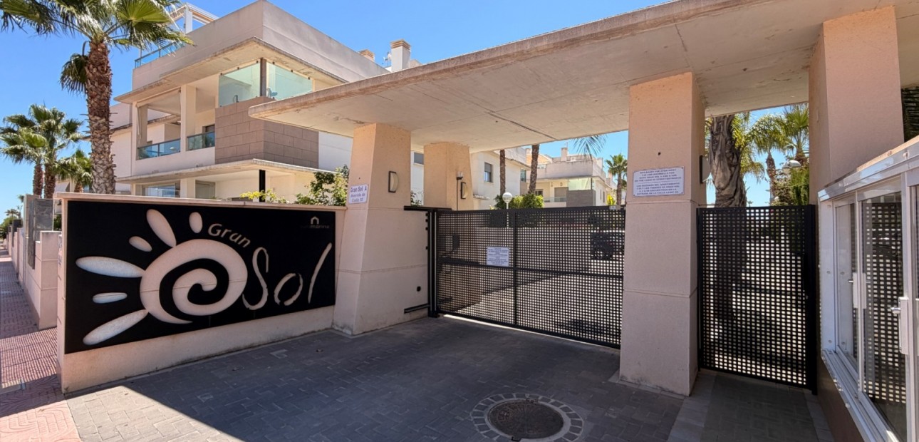 Venta - Apartamento / piso -
Ciudad Quesada - Doña Pepa