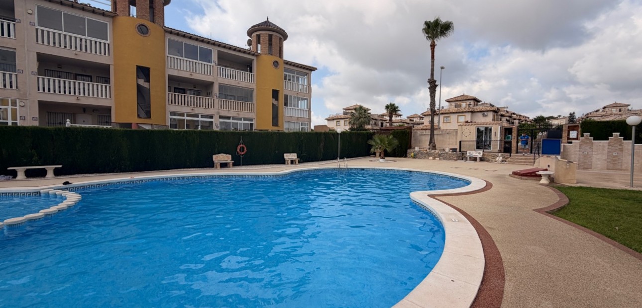 Venta - Apartamento / piso -
Orihuela Costa - Villamartin