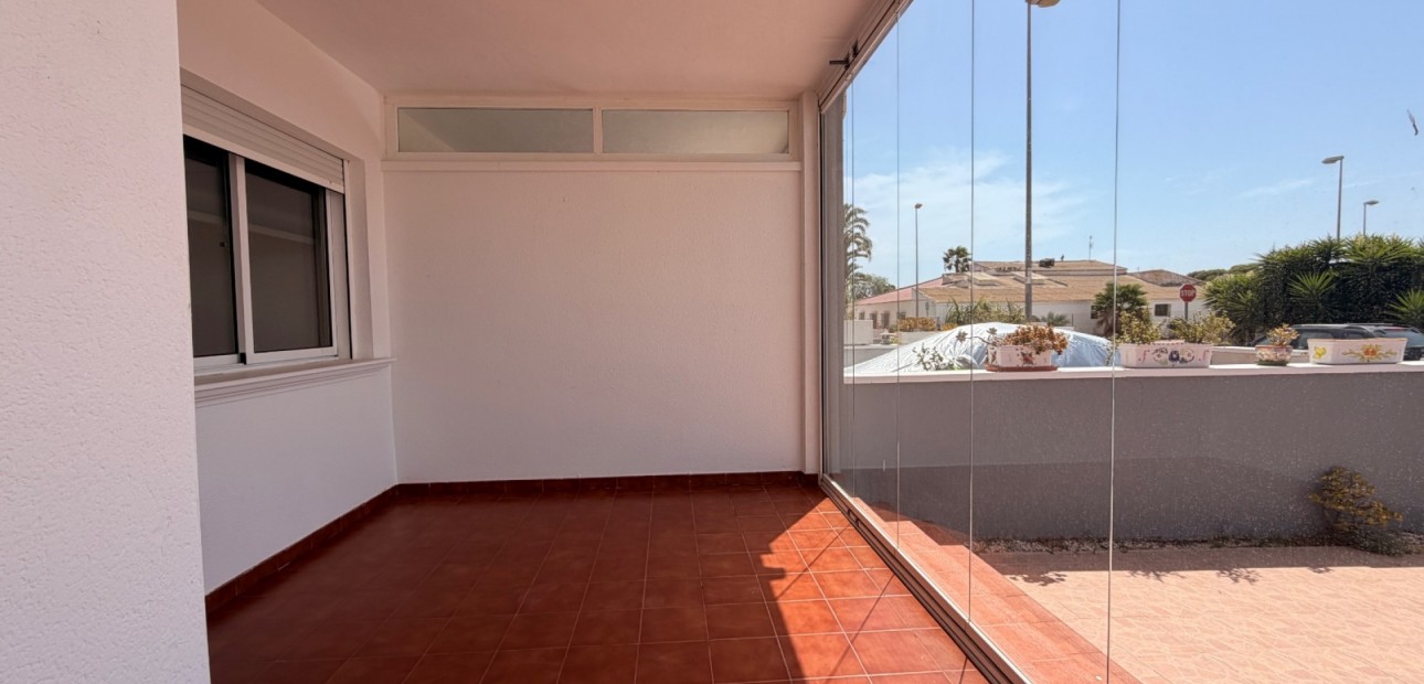 Venta - Adosado -
Ciudad Quesada - Doña Pepa
