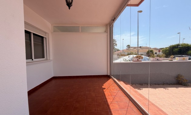 Venta - Adosado -
Ciudad Quesada - Doña Pepa