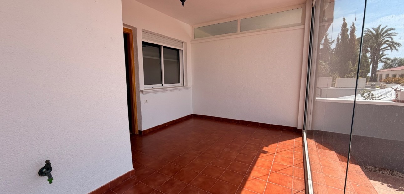 Venta - Adosado -
Ciudad Quesada - Doña Pepa