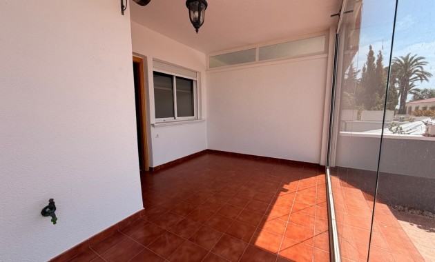 Venta - Adosado -
Ciudad Quesada - Doña Pepa