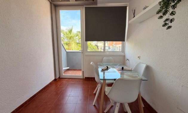 Venta - Adosado -
Ciudad Quesada - Doña Pepa