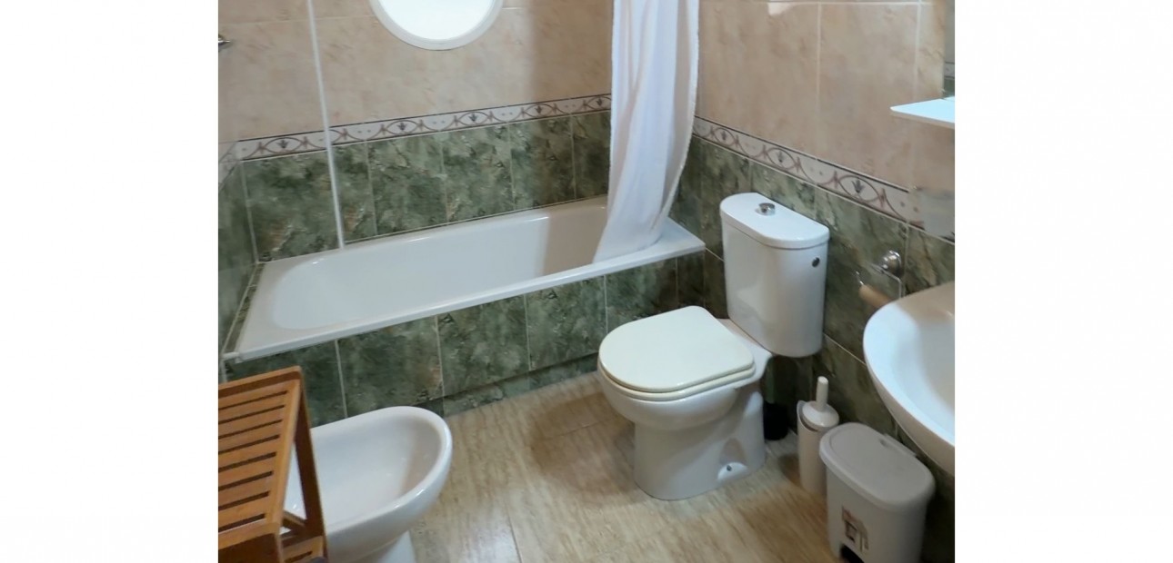 Venta - Adosado -
Ciudad Quesada - Doña Pepa