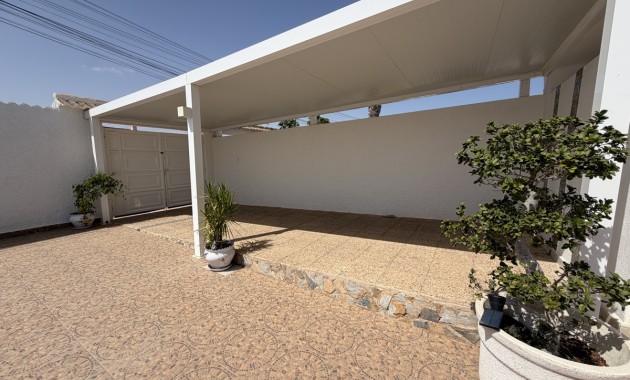 Venta - Detached Villa -
Torrevieja - San Luis