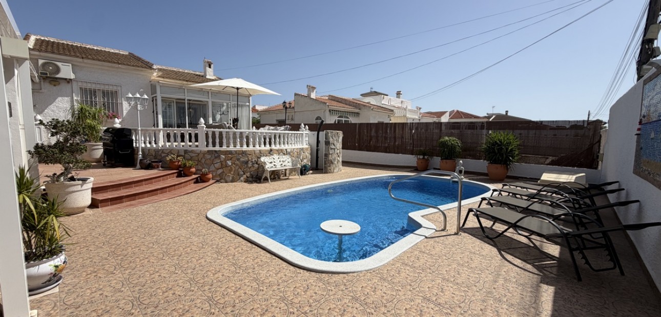 Venta - Detached Villa -
Torrevieja - San Luis