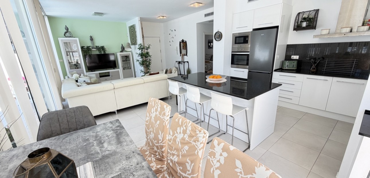 Venta - Detached Villa -
Orihuela Costa - Mil Palmeras