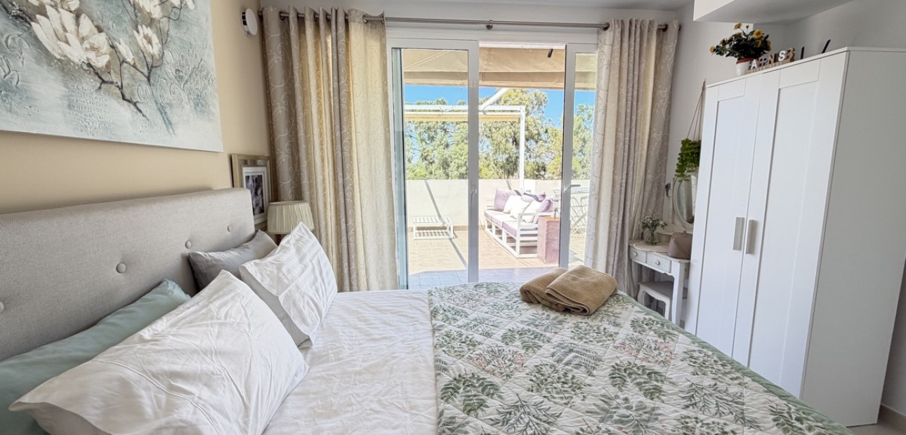 Venta - Detached Villa -
Orihuela Costa - Mil Palmeras