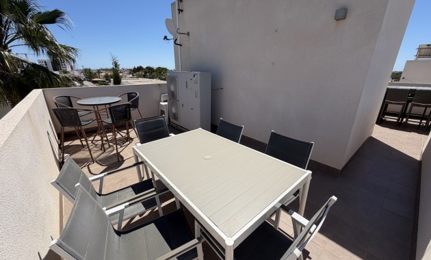 Venta - Detached Villa -
Orihuela Costa - Mil Palmeras