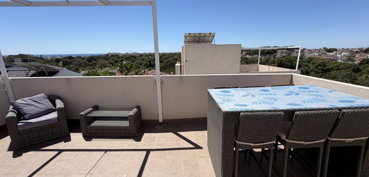 Venta - Detached Villa -
Orihuela Costa - Mil Palmeras