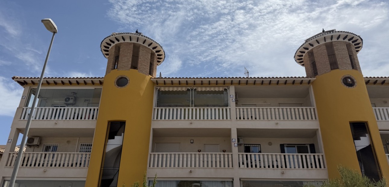 Venta - Apartamento / piso -
Orihuela Costa - Villamartin
