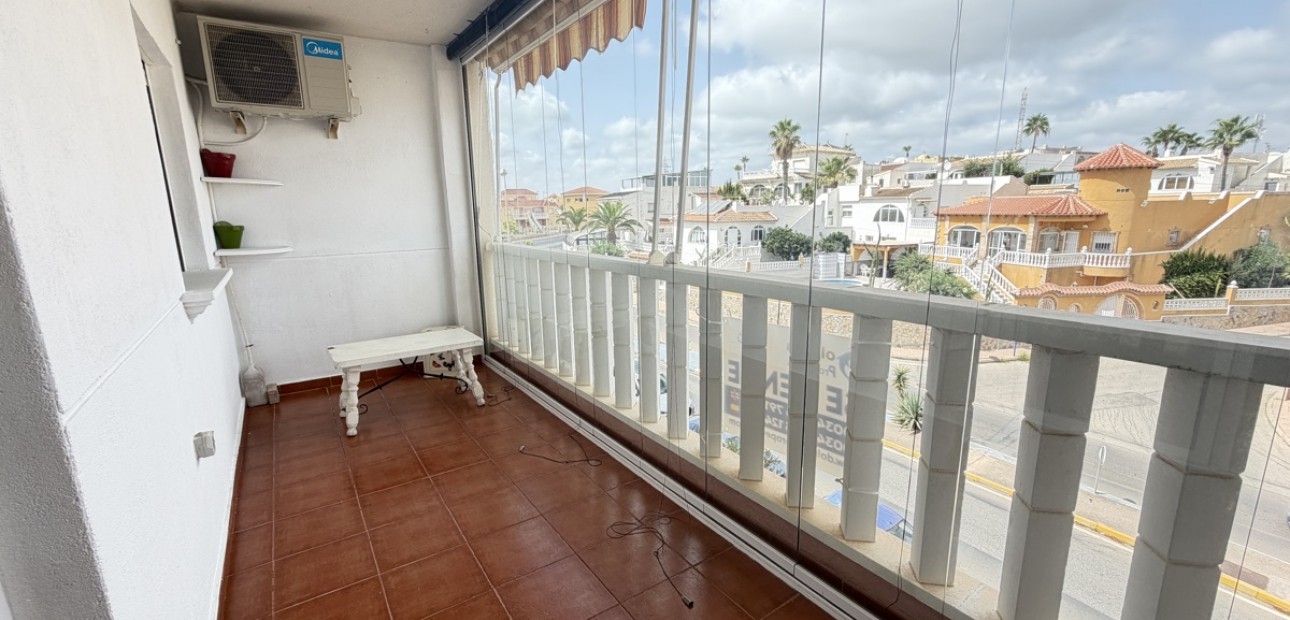 Venta - Apartamento / piso -
Orihuela Costa - Villamartin
