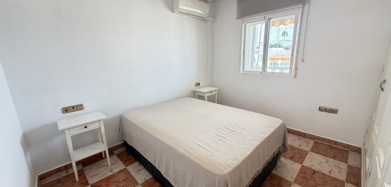 Venta - Apartamento / piso -
Orihuela Costa - Villamartin