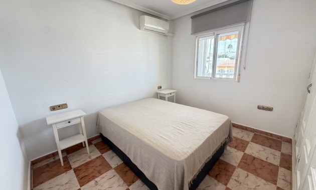 Venta - Apartamento / piso -
Orihuela Costa - Villamartin