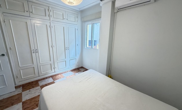 Venta - Apartamento / piso -
Orihuela Costa - Villamartin