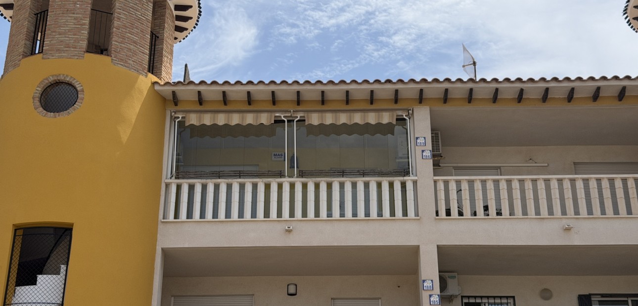 Venta - Apartamento / piso -
Orihuela Costa - Villamartin
