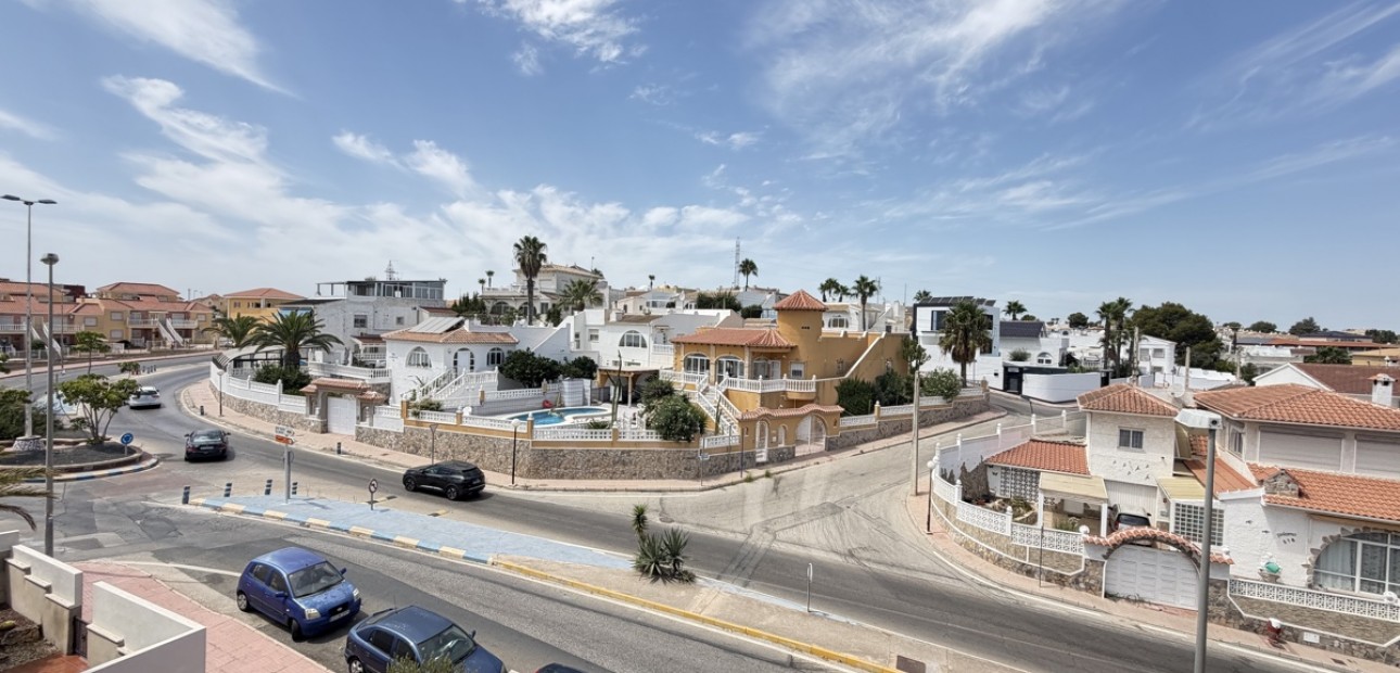 Venta - Apartamento / piso -
Orihuela Costa - Villamartin