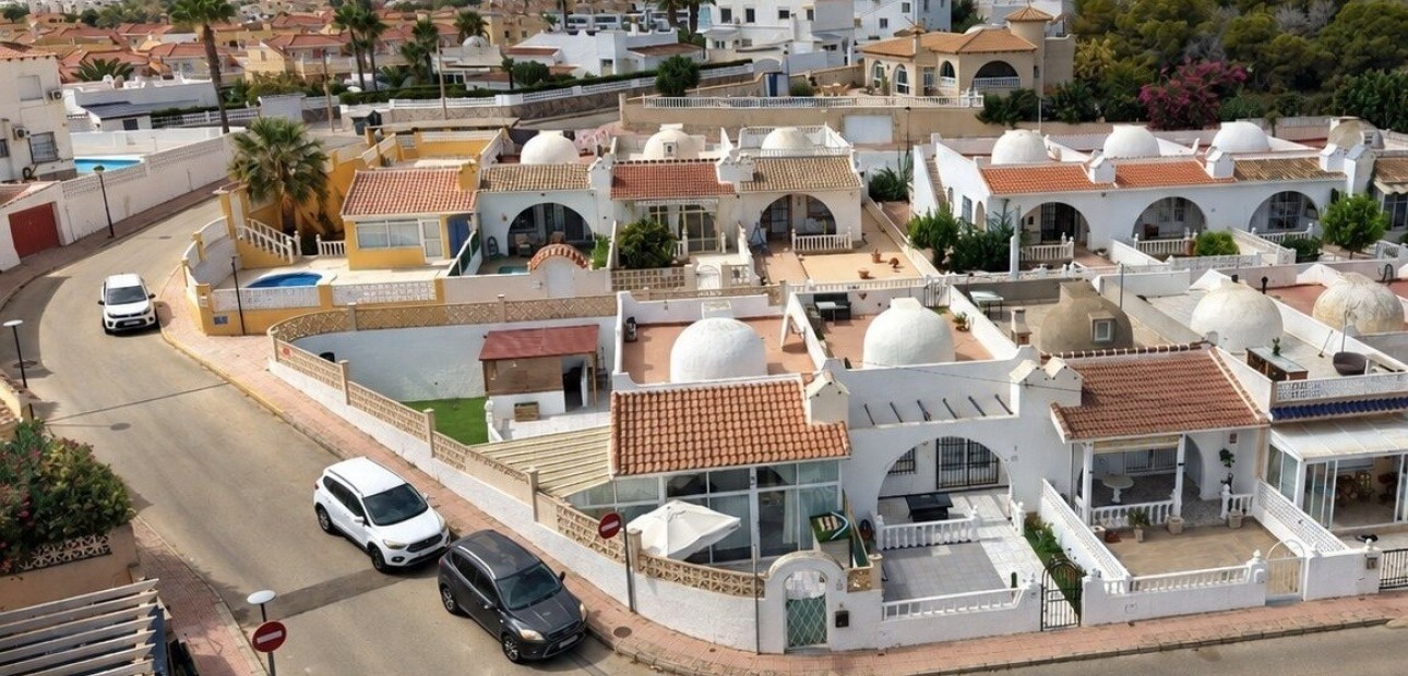 Venta - Bungalow -
Orihuela Costa - Villamartin
