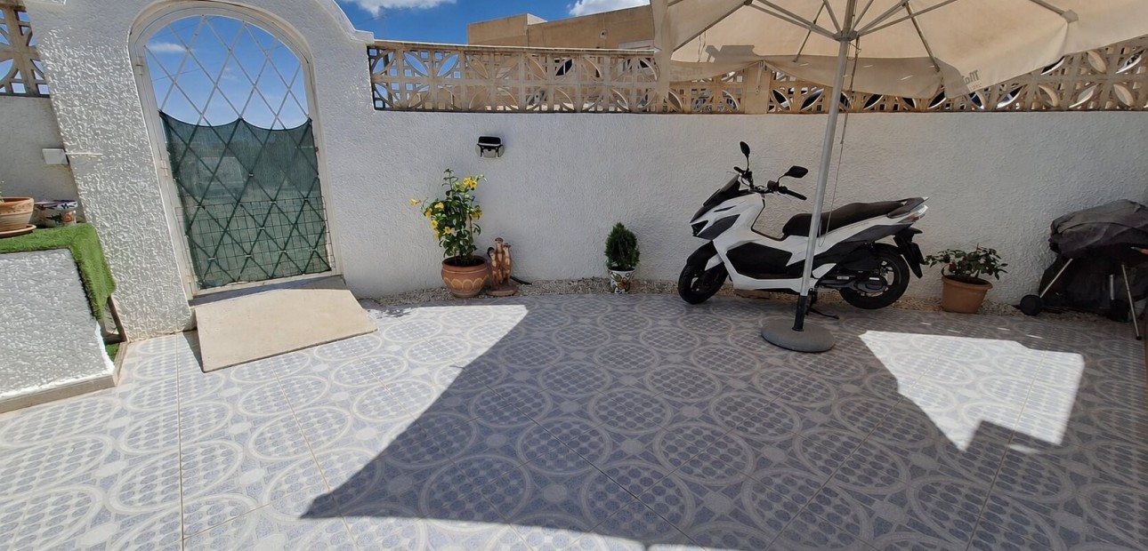 Venta - Bungalow -
Orihuela Costa - Villamartin