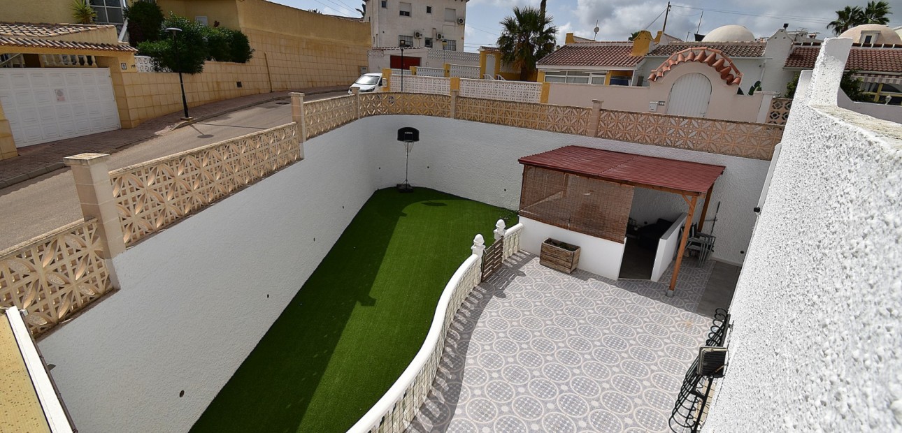 Venta - Bungalow -
Orihuela Costa - Villamartin