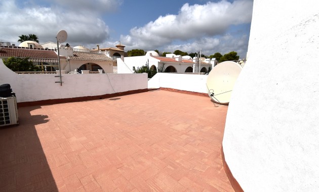 Venta - Bungalow -
Orihuela Costa - Villamartin