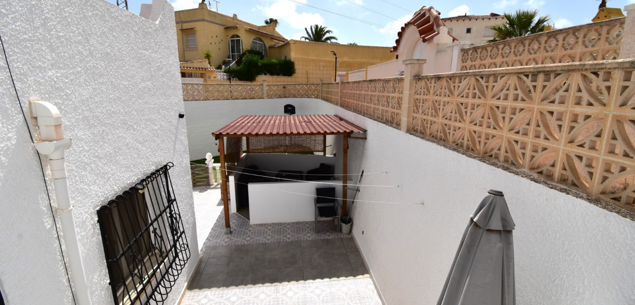 Venta - Bungalow -
Orihuela Costa - Villamartin