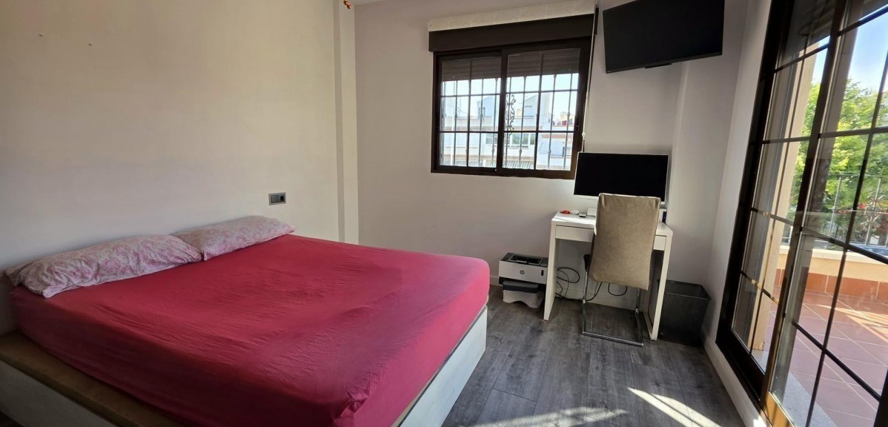 Venta - Villa -
Torrevieja - Aguas Nuevas