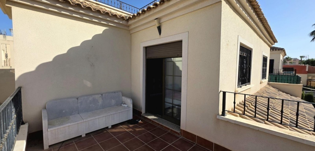 Venta - Villa -
Torrevieja - Aguas Nuevas