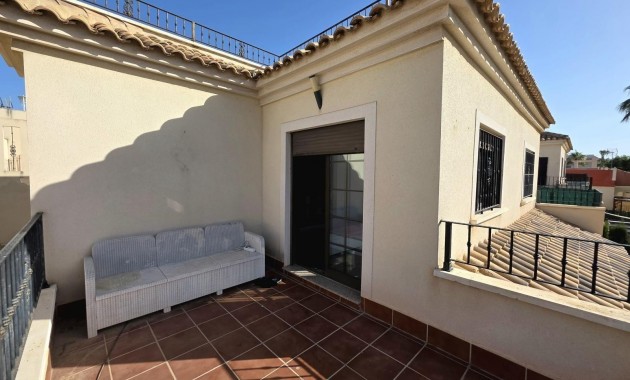 Venta - Villa -
Torrevieja - Aguas Nuevas
