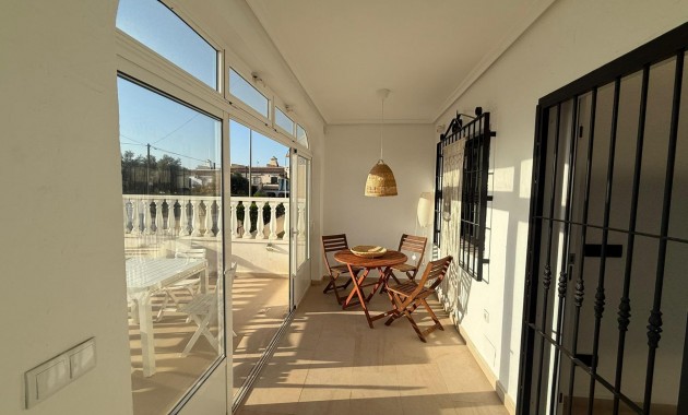 Venta - Bungalow -
Torrevieja - Miramar - Torre del Moro