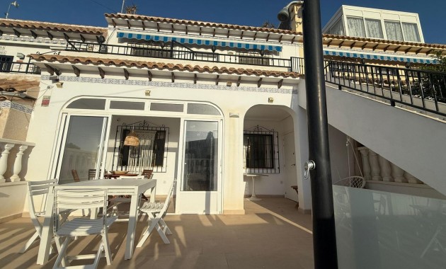 Venta - Bungalow -
Torrevieja - Miramar - Torre del Moro