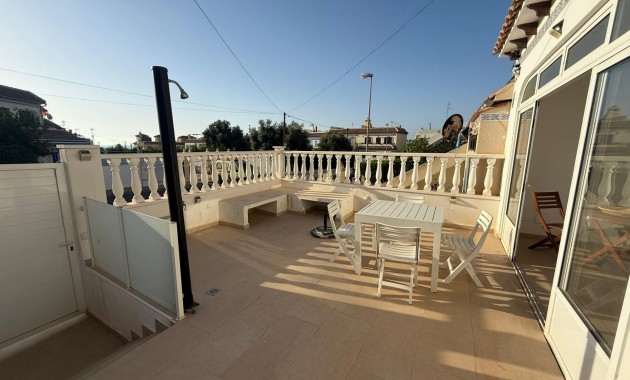 Venta - Bungalow -
Torrevieja - Miramar - Torre del Moro