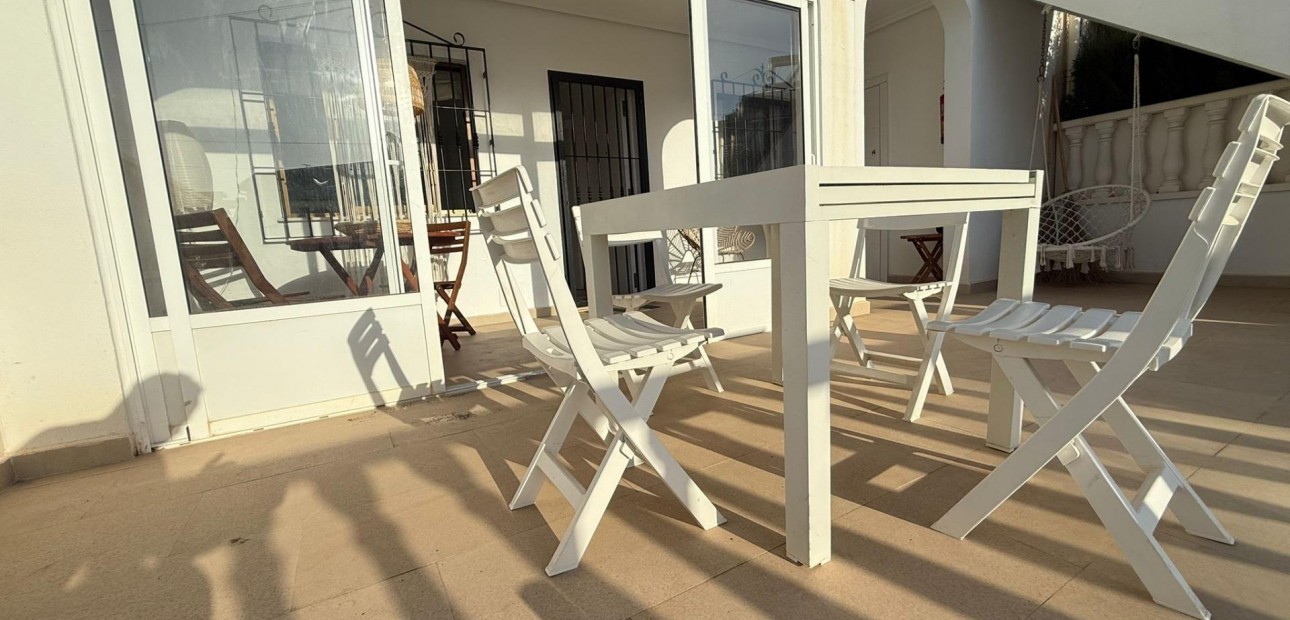 Venta - Bungalow -
Torrevieja - Miramar - Torre del Moro