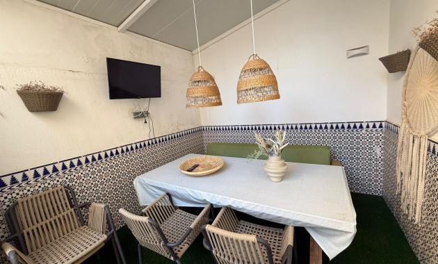 Venta - Bungalow -
Torrevieja - Miramar - Torre del Moro