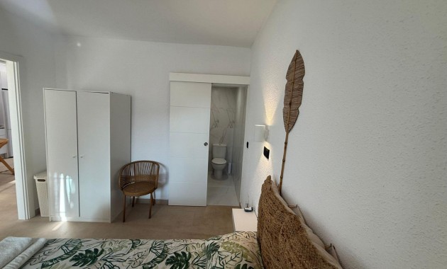 Venta - Bungalow -
Torrevieja - Miramar - Torre del Moro