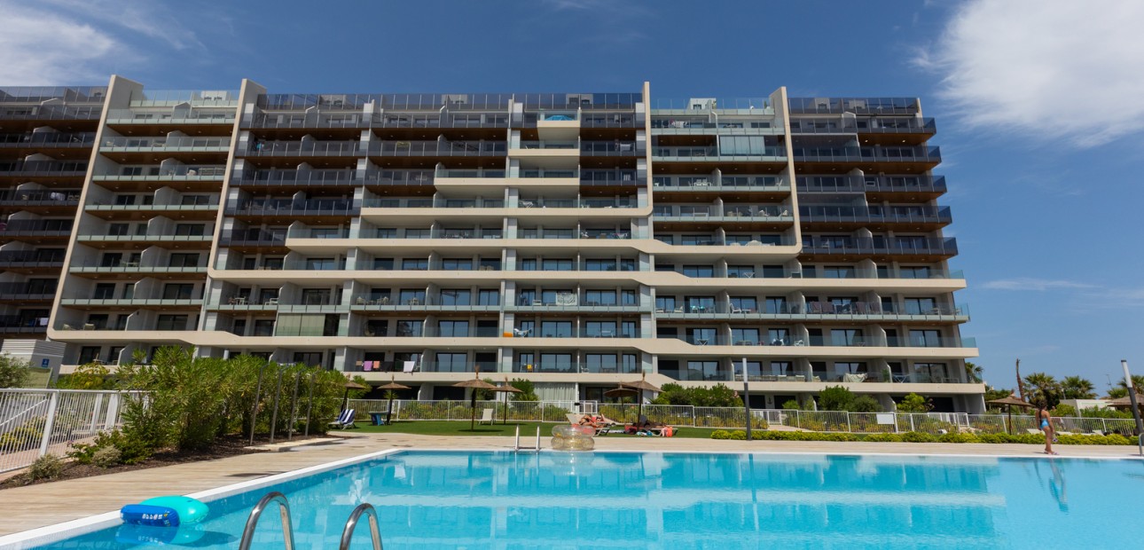 Venta - Apartamento / piso -
Torrevieja - Punta Prima