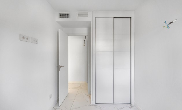 Venta - Apartamento / piso -
Torrevieja - Punta Prima