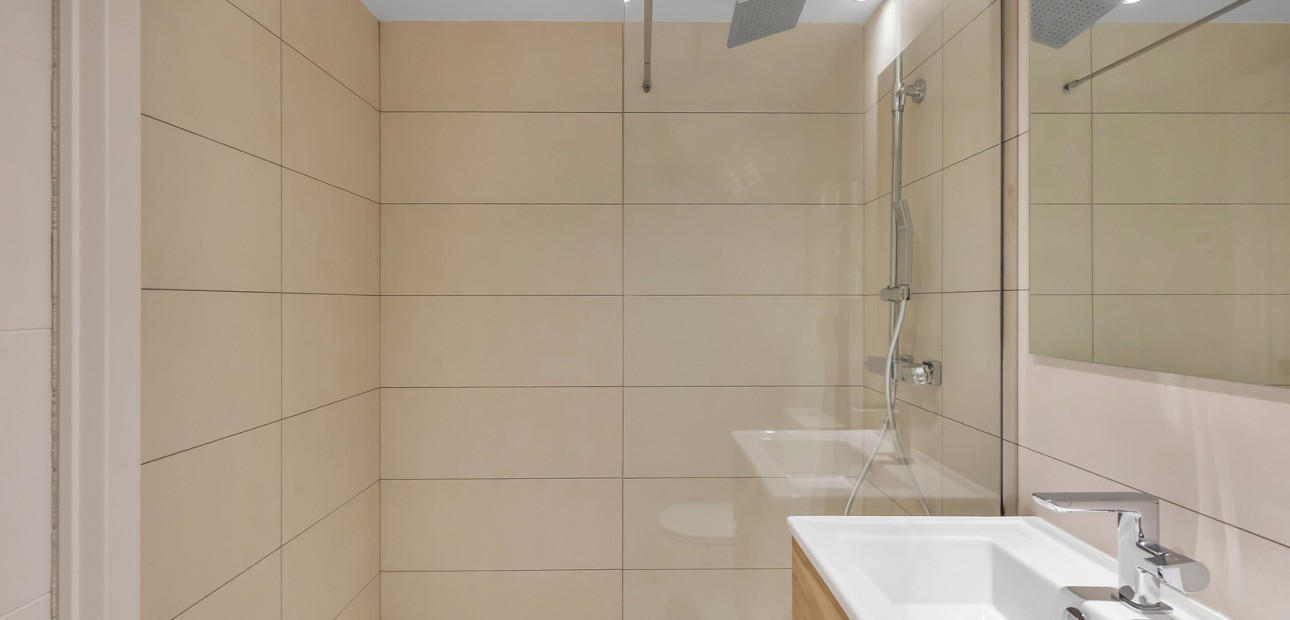 Venta - Apartamento / piso -
Torrevieja - Punta Prima