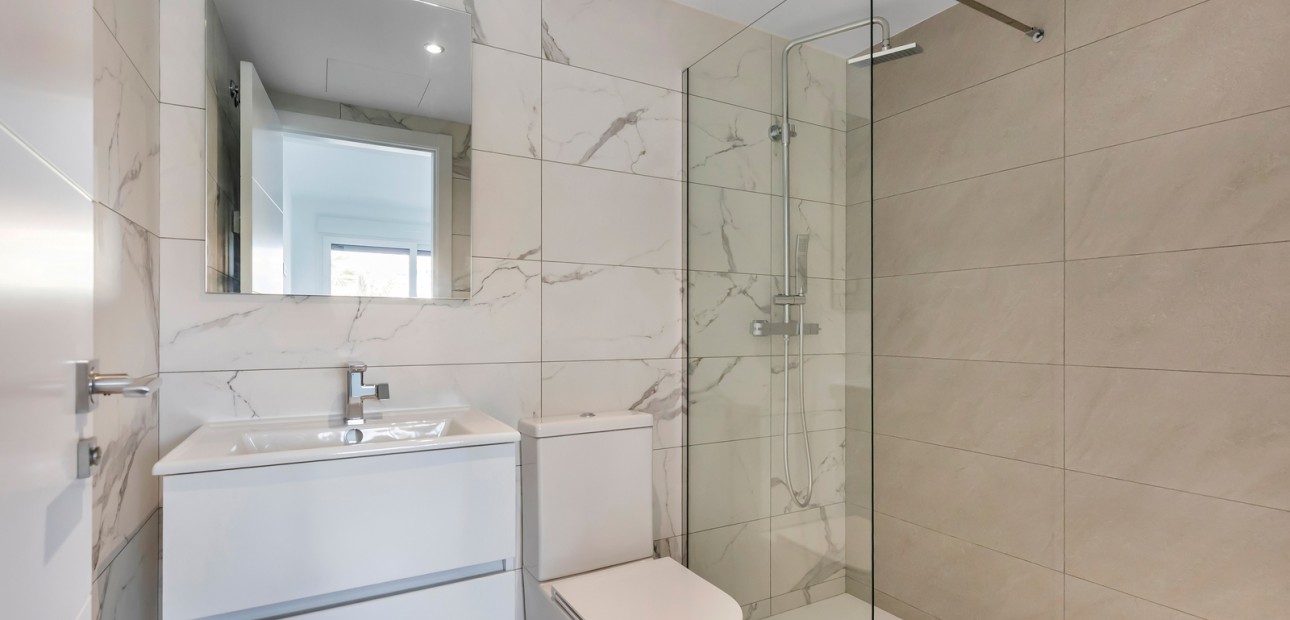 Venta - Apartamento / piso -
Torrevieja - Punta Prima