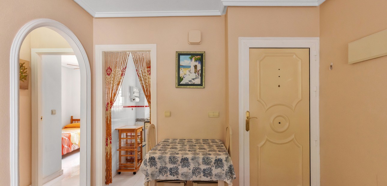 Venta - Apartamento / piso -
Torrevieja - Rocio del Mar