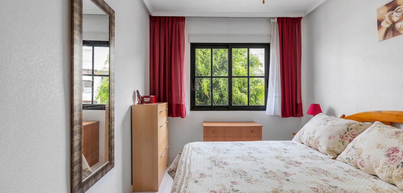 Venta - Apartamento / piso -
Torrevieja - Rocio del Mar