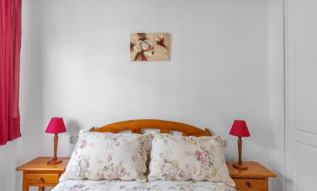 Venta - Apartamento / piso -
Torrevieja - Rocio del Mar