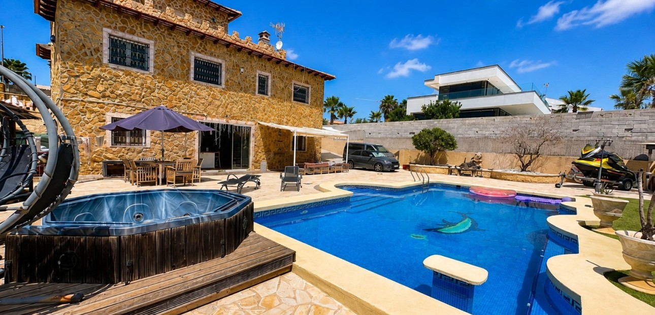 Venta - Detached Villa -
San Fulgencio - La Escuera